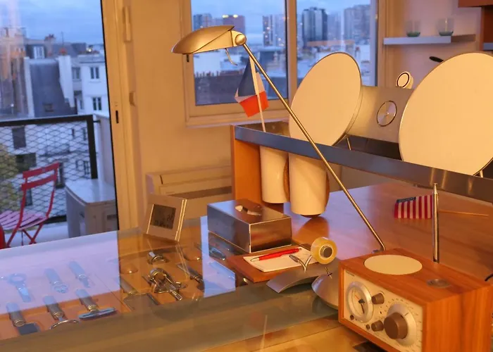 Apartment Large Eiffel Tower Lacoste Paris